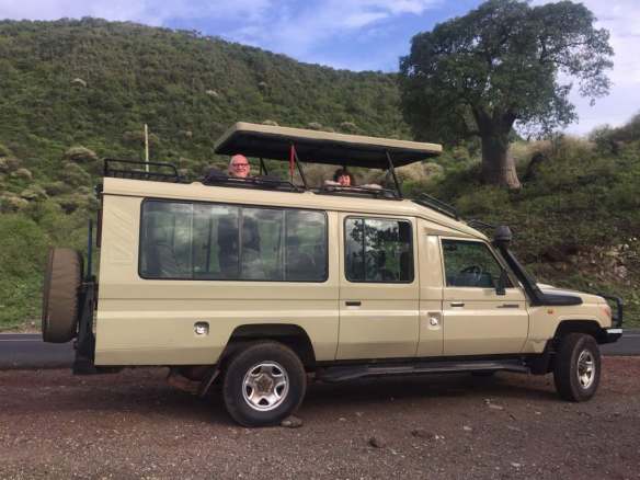 Safari Land Cruiser Hire